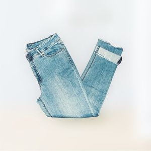 Seven7 Sz 14 High Rise Slim Straight Jeans w/Raw Hem at Ankles